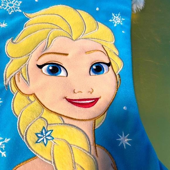 DISNEY FROZEN NWT PRINCESS ELSA EMBROIDERED CHRISTMAS STOCKING WITH FAUX FUR 17” - Picture 4 of 9